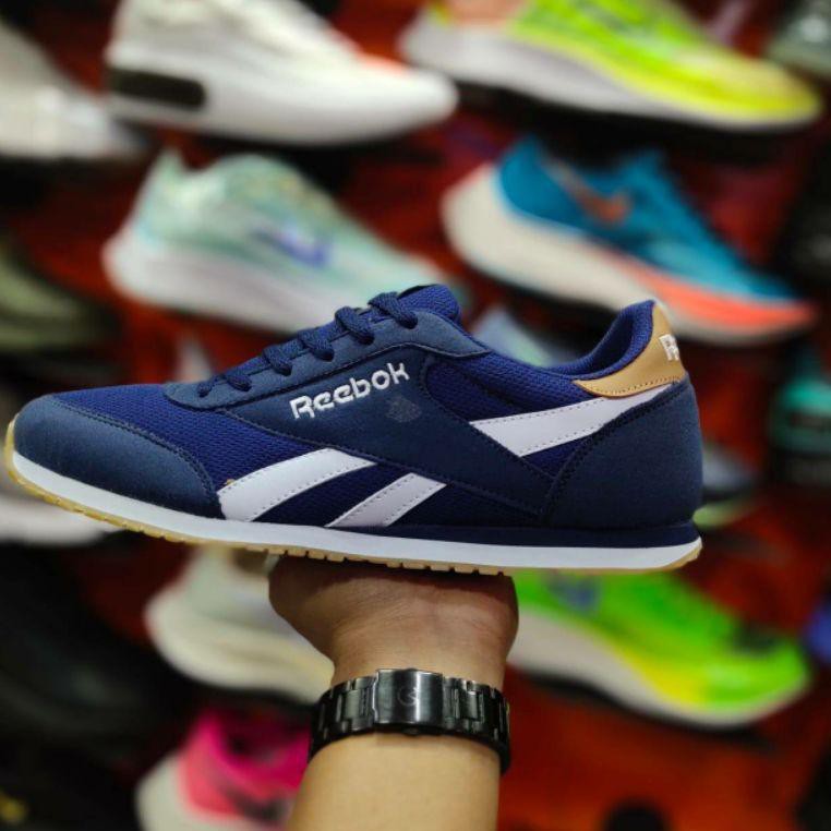 Giày Chạy Bộ Reebok Clasik Nhập Khẩu Chất Lượng Cao Cho Nam