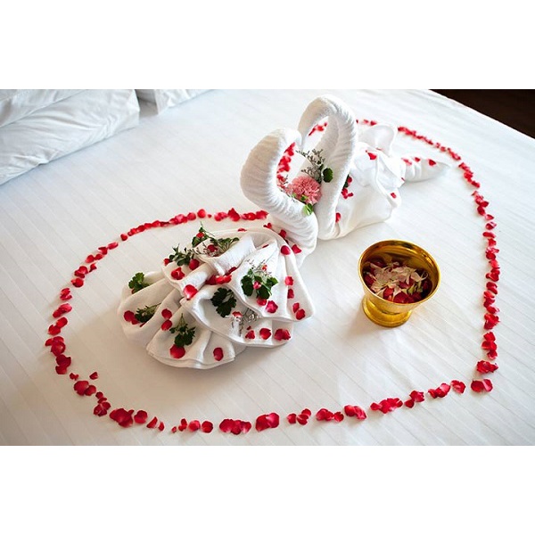 Khăn gấp trang trí phòng(naivang955)