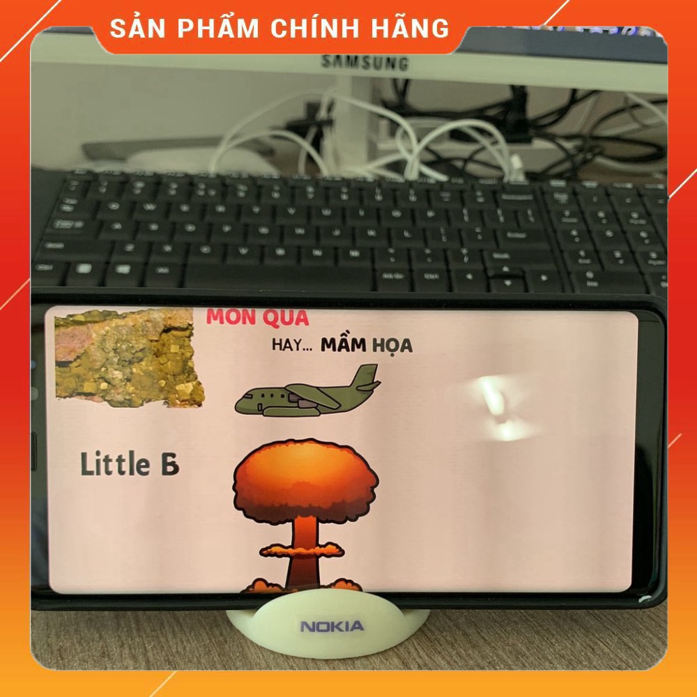 Đế dùng trưng bày điện thoại bằng nhựa cứng. | BigBuy360 - bigbuy360.vn