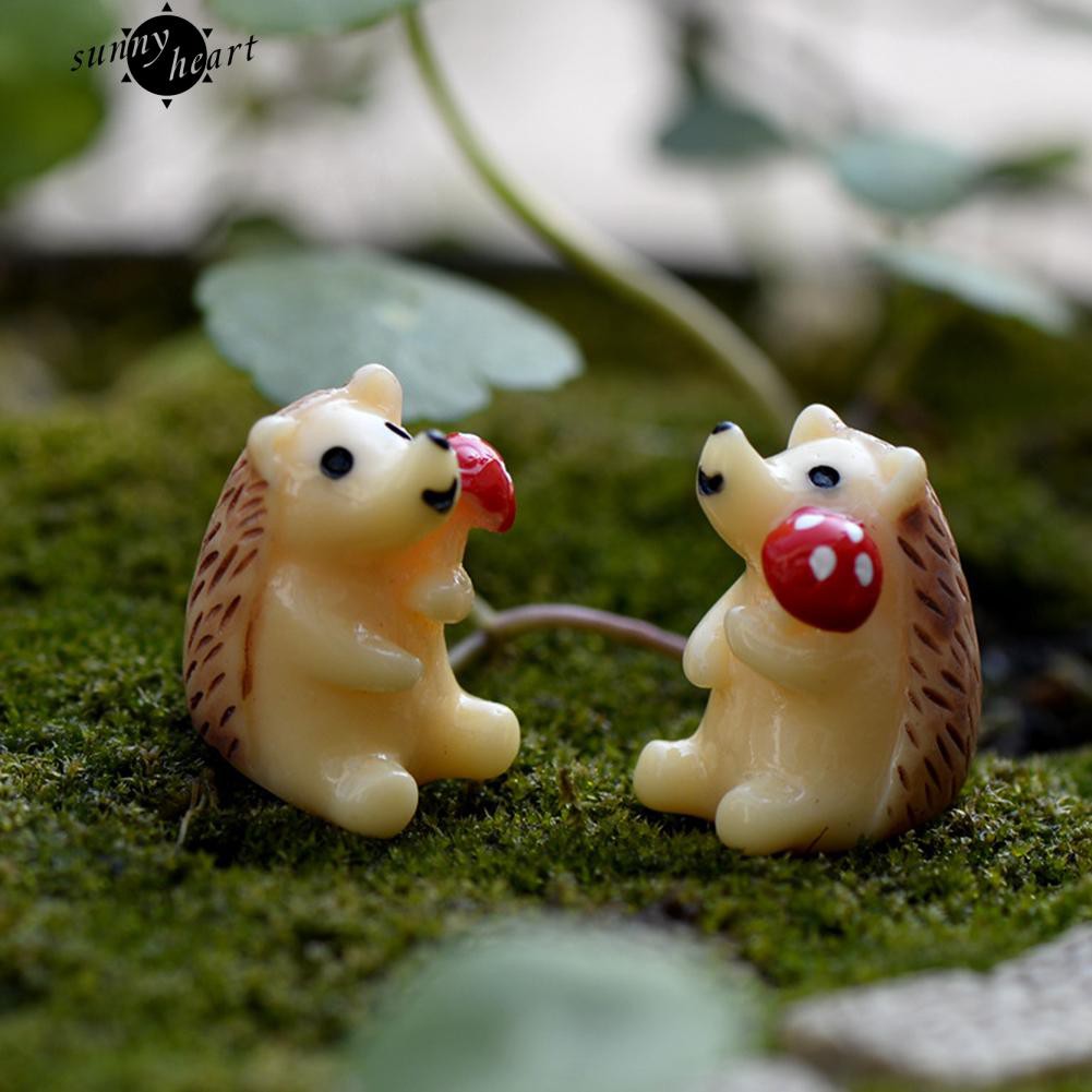 2 Tượng nhím con dễ thương dùng trang trí chậu cây cảnh