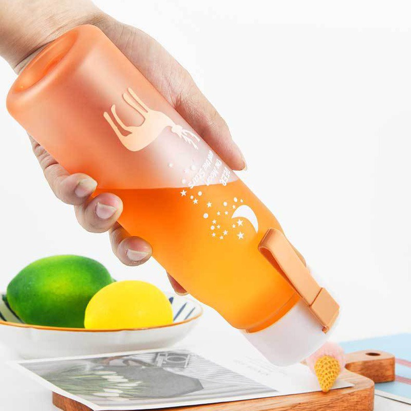 Bình nước in hình nai dễ thương | BigBuy360 - bigbuy360.vn