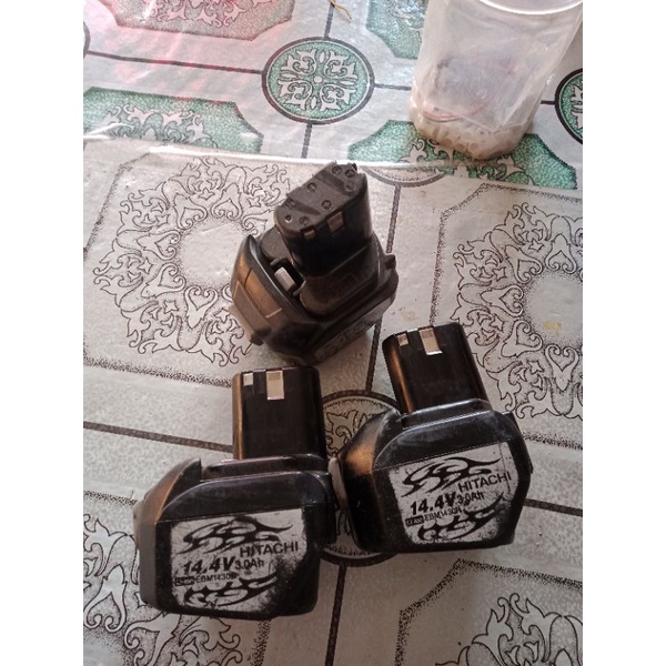 Vỏ pin chot Hitachi 14,4v