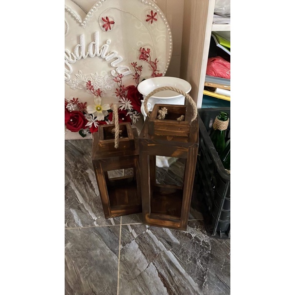 Lồng đèn trang trí quán cà phê bằng gỗ, wooden lantern