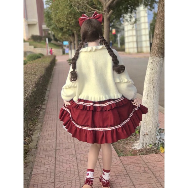 YAS0247-Áo khoác Lolita lông cổ tròn nhún bèo