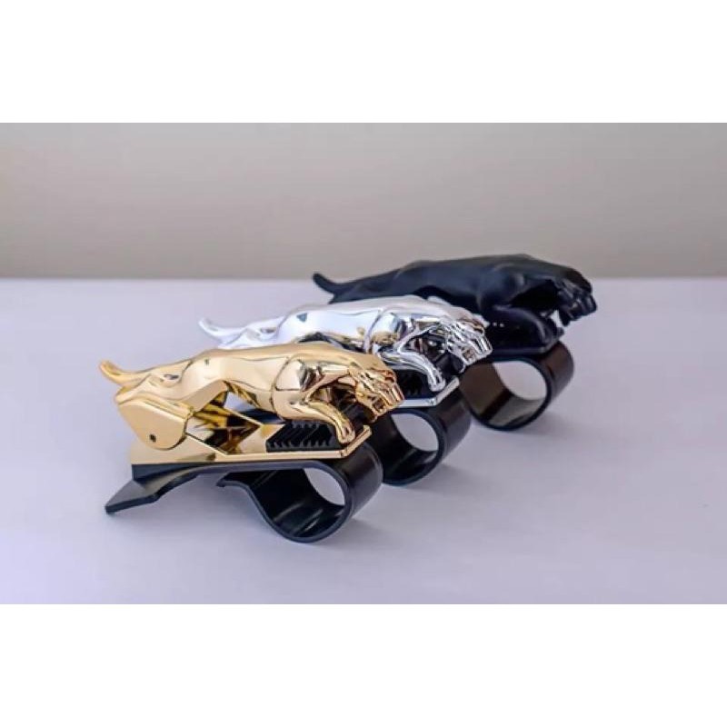 Kẹp giá đỡ điện thoại xe hơi gắn trên taplo hình con báo vừa trang trí vừa dễ dàng thao tác trên điện thoại khi lái xe | BigBuy360 - bigbuy360.vn