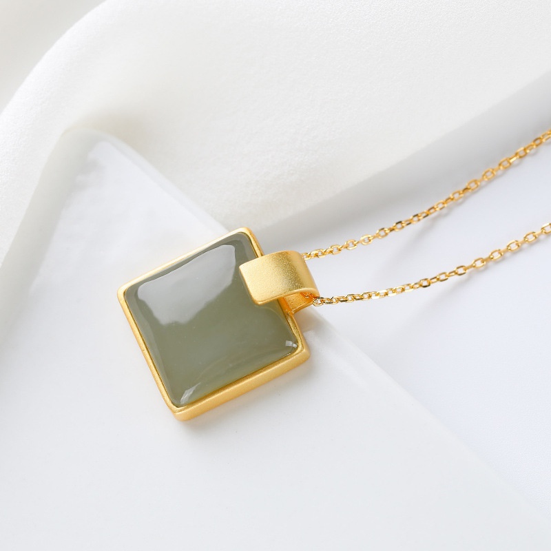 Vòng cổ mạ bạc S925 đính đá ngọc bích trắng