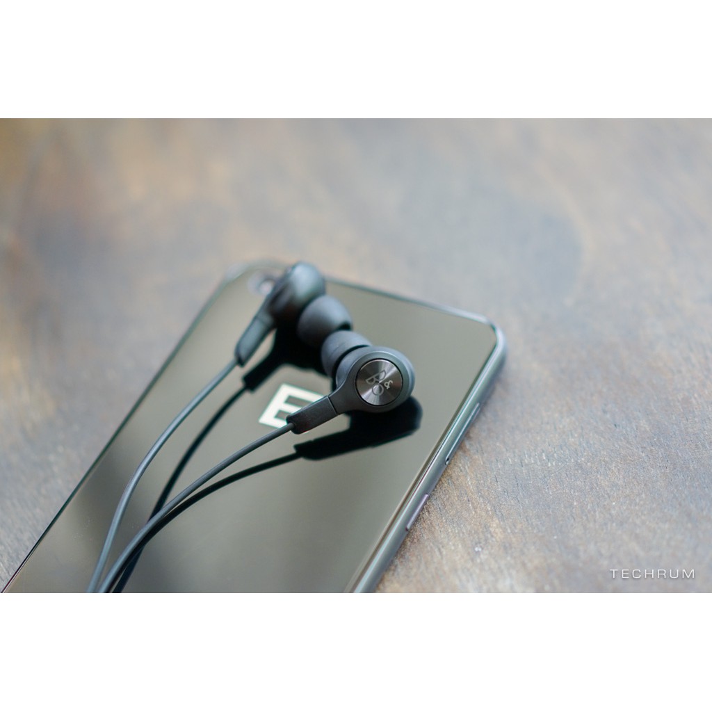 Tai Nghe Nhét Tai LG V30 B&O Play 2018/V20 - Chính hãng