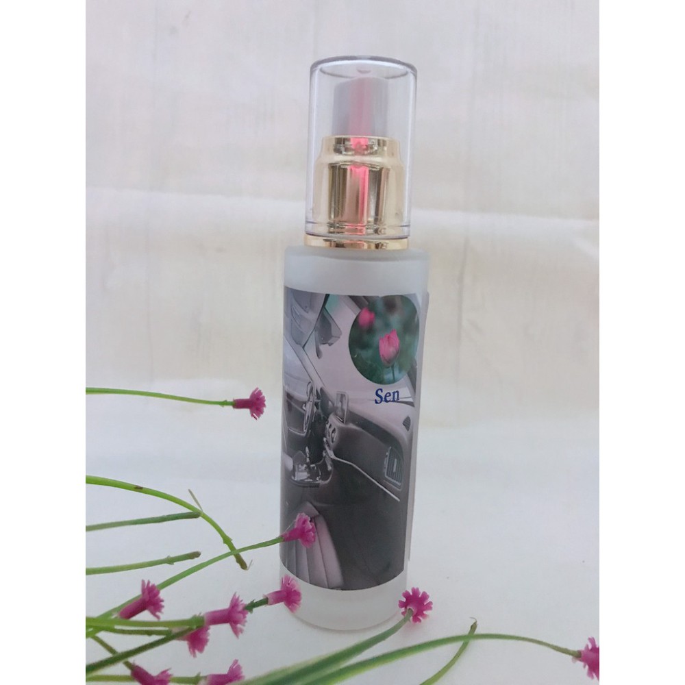 New New Tinh dầu xịt phòng , xe hơi hương Hoa Sen lọ 80ml