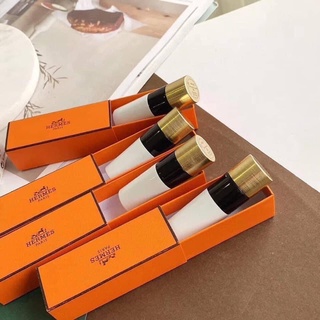 Son Hermès Matte Màu 53 Rouge Orange.