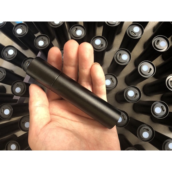 Đèn pin soi tiền giấy tờ soi date tem đèn led uv sấy keo uv 365nm