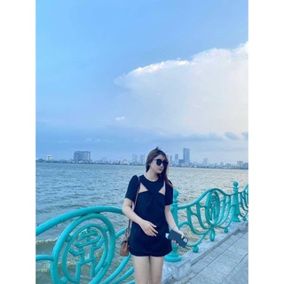Áo Phom Suông Xoắn Cổ Cut Out