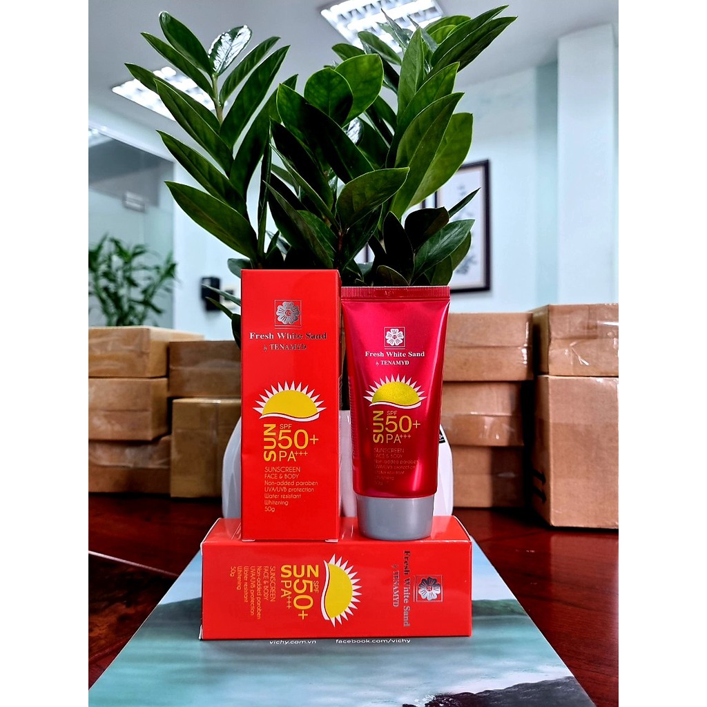 Kem chống nắng trắng da Fresh White Sand SPF50/PA+++ TENAMYD 50ml