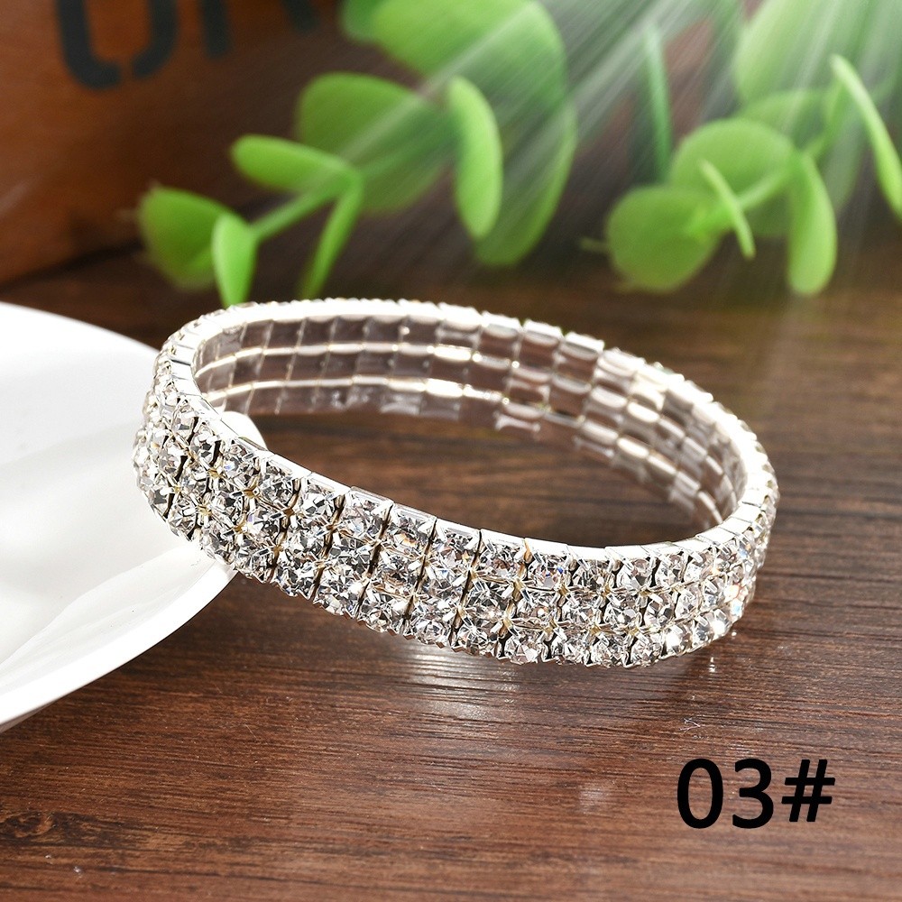 Vòng tay hợp kim đính đá lấp lánh xinh xắn