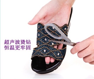 DÉP NỮ TRUNG NIÊN CAO CẤP