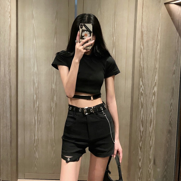 ✨Ready Stock✨Bộ vest đen, quần short đẹp và ngầu, 100 chiếc áo ngắn phù hợp, sexy của phụ nữ, phong cách Hồng Kông,