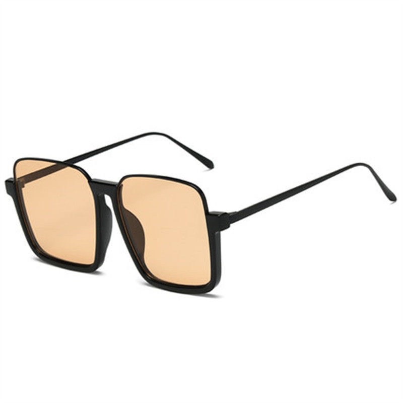 Kính cam hottrend 2022