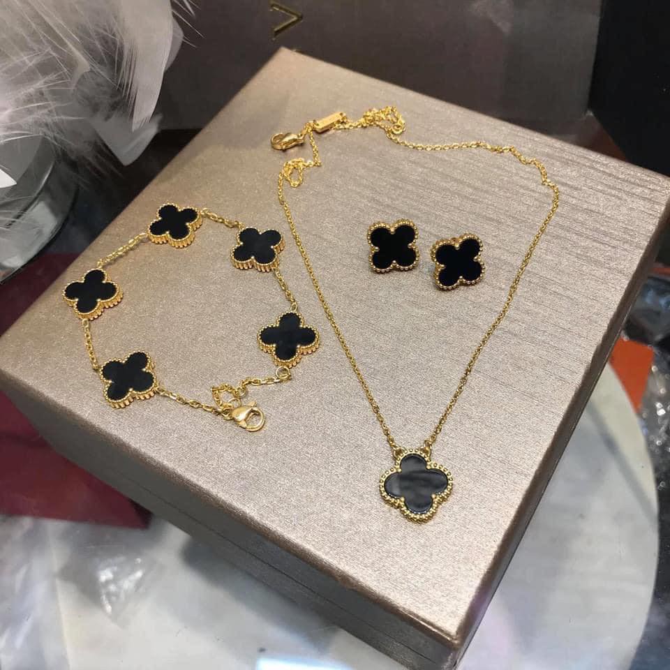 SET TRANG SỨC CỎ 4 LÁ MAY MẮN