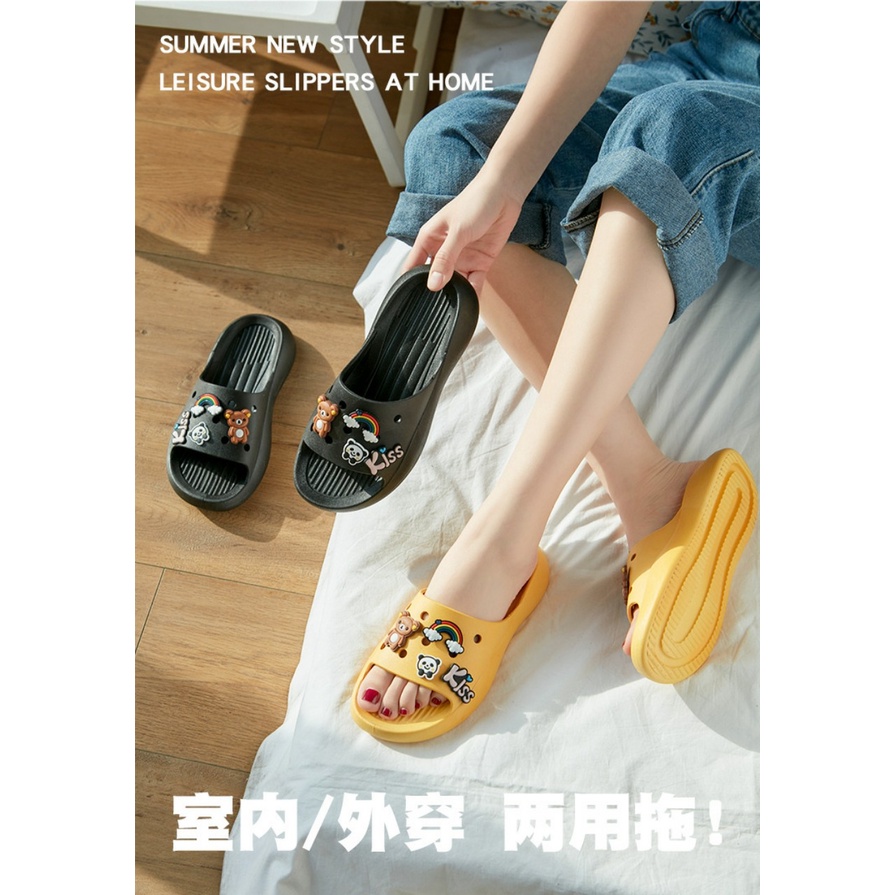 Dép nữ quai ngang đính gấu KiSS Cute chất liệu cao su xốp siêu êm DP17