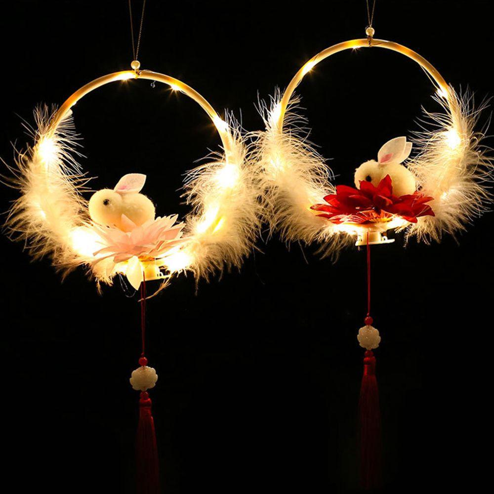 1 Lồng Đèn LED Hình Thỏ Và Mặt Trăng Có Tua Rua Dùng Để Trang Trí Tiệc Cưới / Lễ Hội