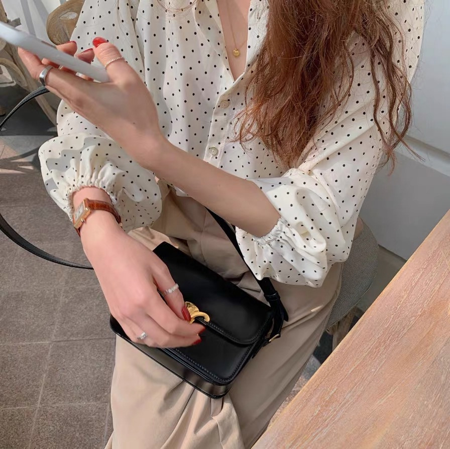 Áo sơ mi nữ tay dài họa tiết chấm bi thời trang
