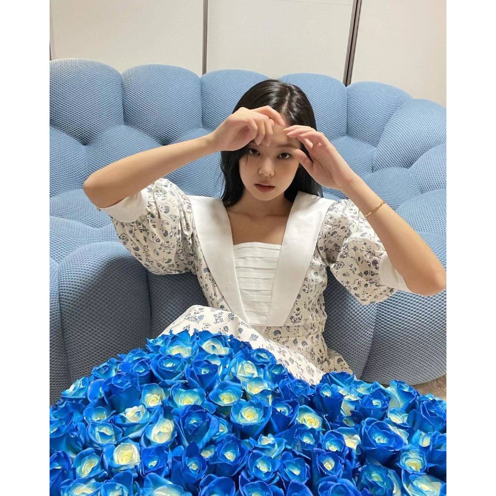 Váy hoa dài tay phồng cổ điển kèm hình thật Jennie
