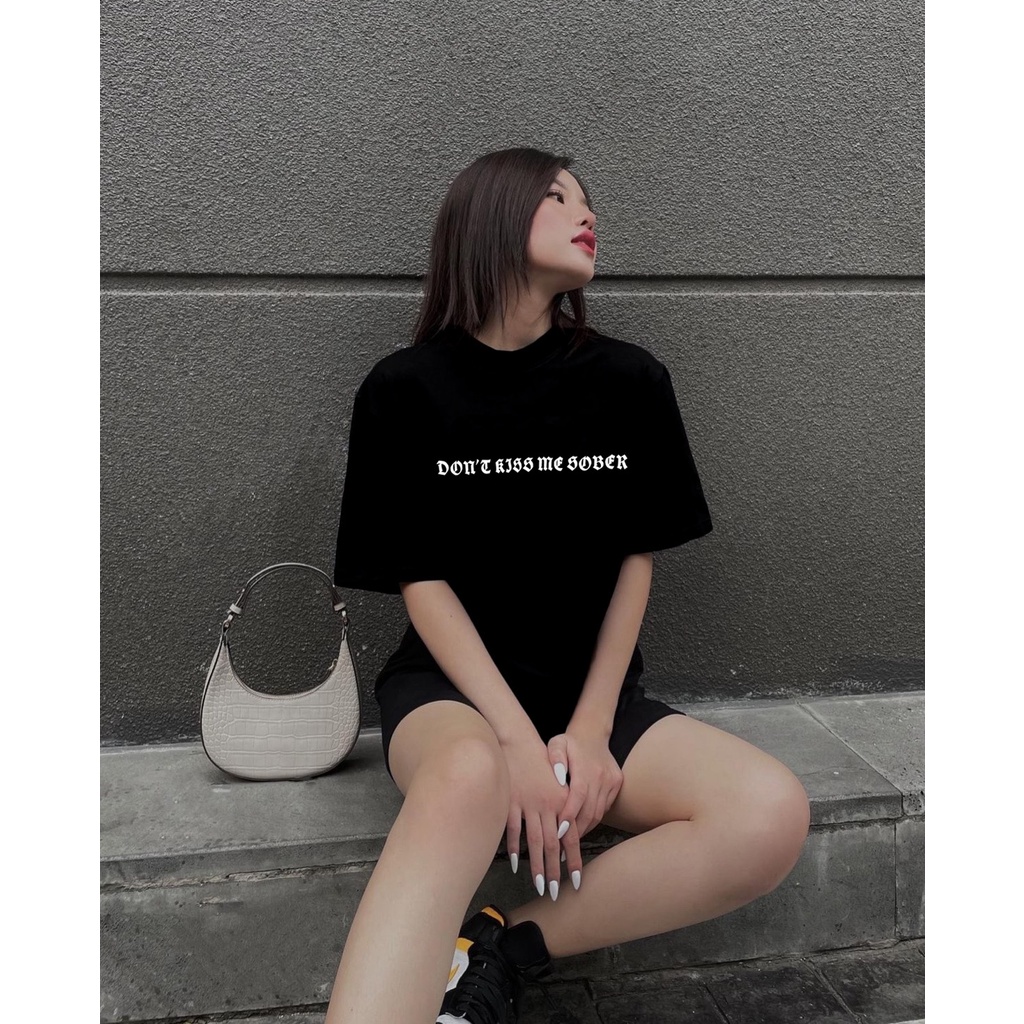 Áo Thun KISS ME Ulzzang Unisex 2 Màu- Áo Phông Nam Nữ Unisex Tay Lỡ 100% Cotton  - OCEAN.CLO