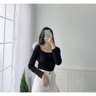 Áo Thun Nữ Tay Dài Cổ Vuông