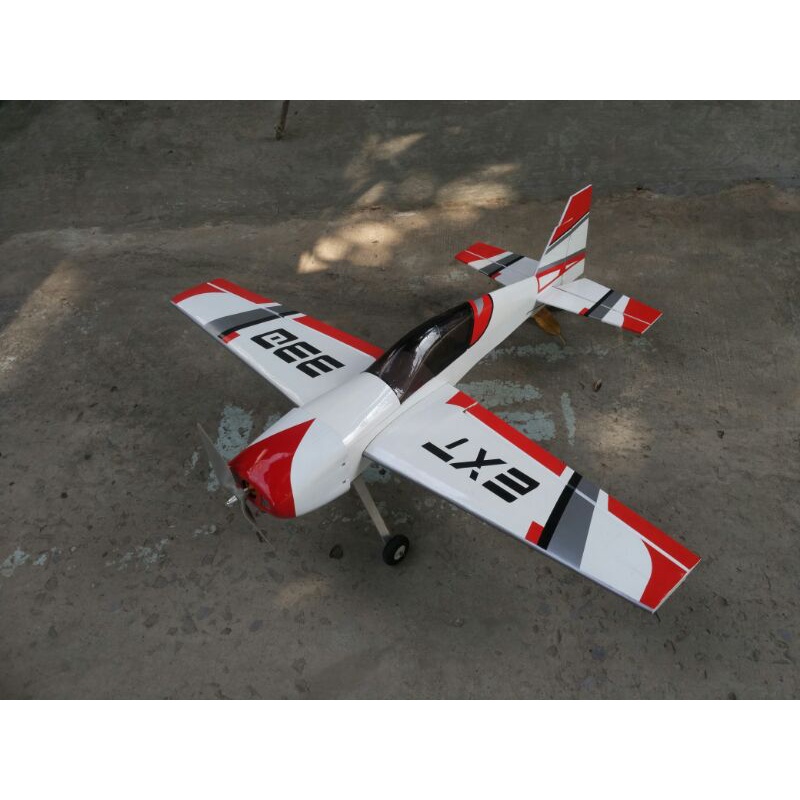 Máy bay điều khiển từ xa EXTRA 330