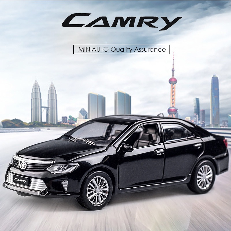Mô Hình Xe Ô Tô Toyota Camry Tỉ Lệ 1:32