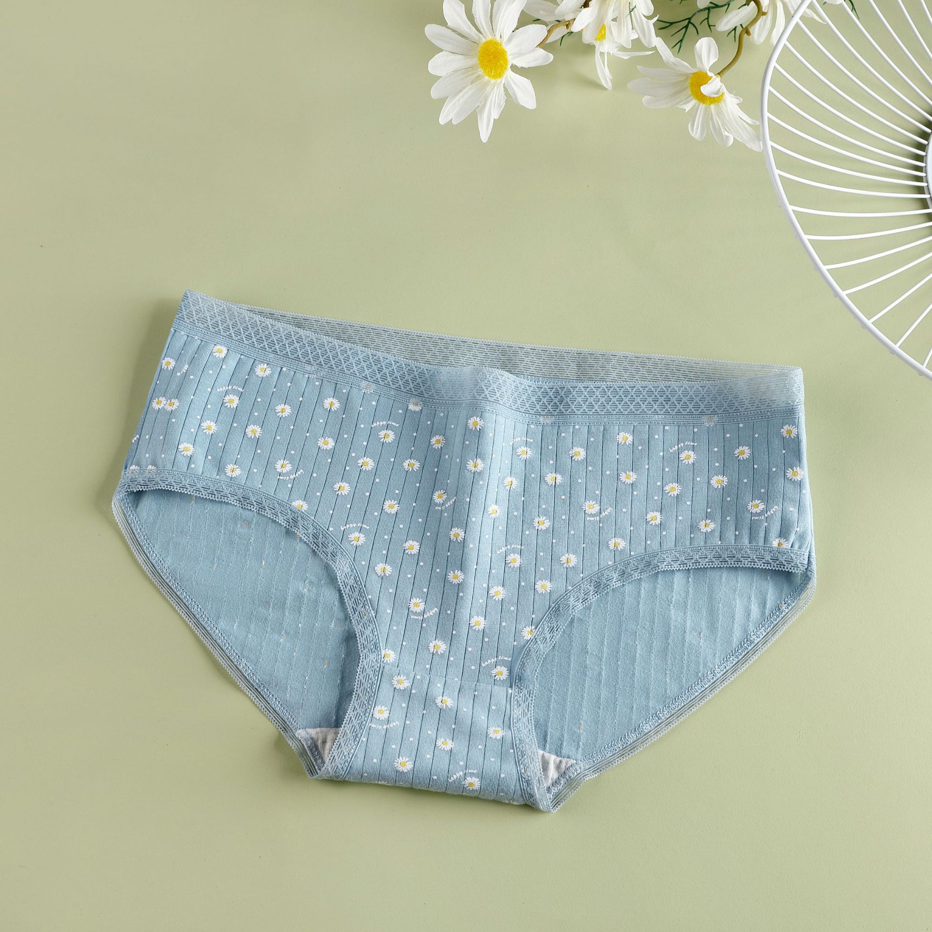 Quần lót cotton NORNS GIRL họa tiết hoa cúc xinh xắn dành cho nữ