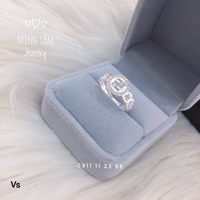 Nhẫn kim tiền chữ Vạn bạc ta