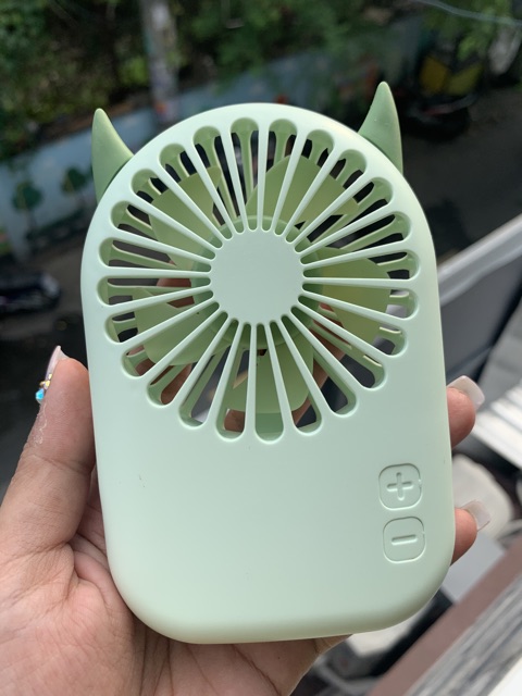 Gương soi + Chổi chải mi + quạt thổi mi