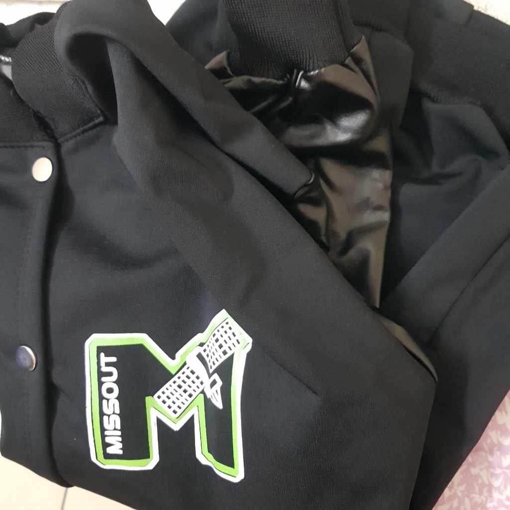 Áo Khoác Nữ, Áo Bomber Phối Tay Da Chữ M Hot Hit style Hàn Quốc dày | BigBuy360 - bigbuy360.vn