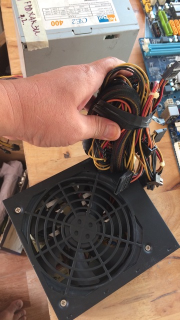 Nguồn cst Thermaltake Lt-450NL nguyên tem chính hang