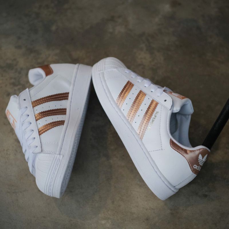 Giày thể thao Adidas Superstar màu trắng hồng vàng chính hãng cho nữ