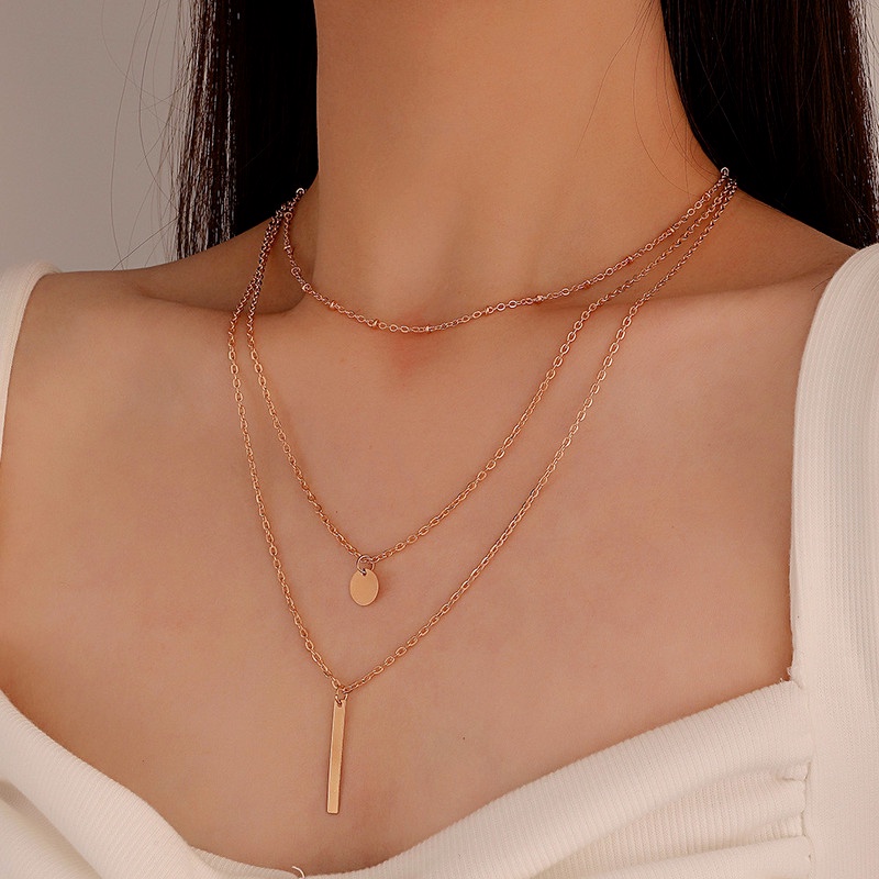 1 Vòng Cổ Nhiều Lớp Bằng Hợp Kim Thời Trang Cá Tính