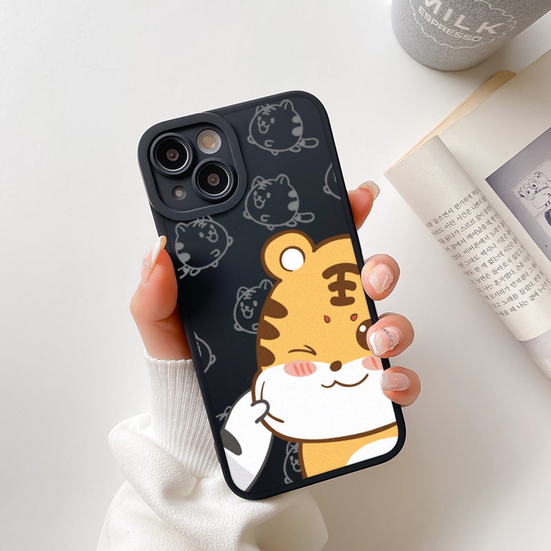 Ốp lưng iphone cạnh vuông lỗ camera tiger bẹo má 6/6plus/7/7plus/8/8plus/x/xr/xs/11/12/13/pro/max/plus/promax-Awifi X4-4