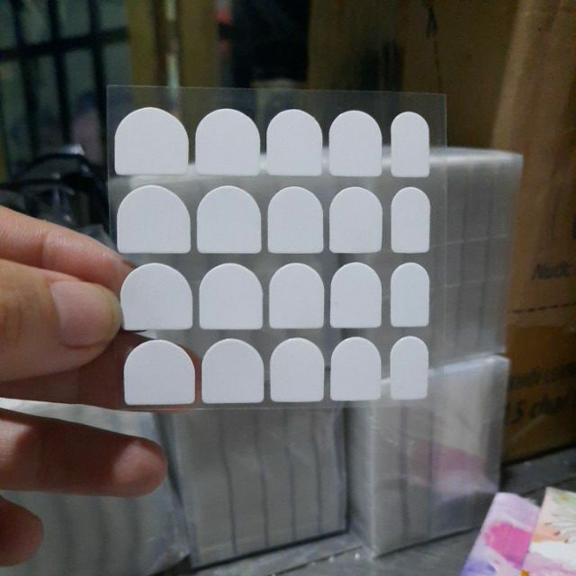 Miếng dán móng