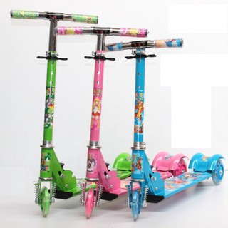 Xe trượt scooter 3 bánh phát sáng, có chuông cho bé