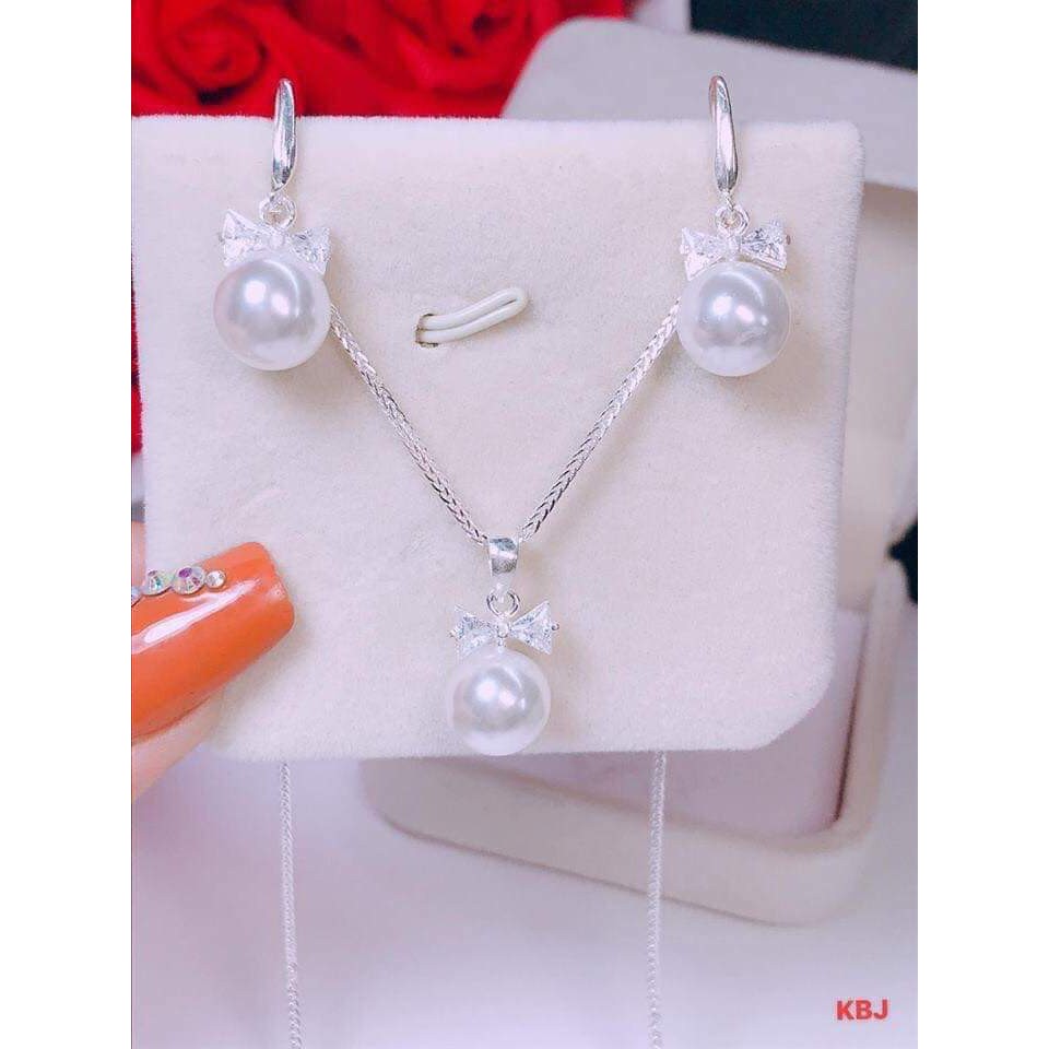 BỘ TRANG SỨC NƠ XINH XẮN