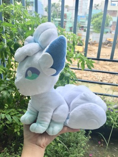 Gấu bông cáo Vulpix băng 6 đuôi