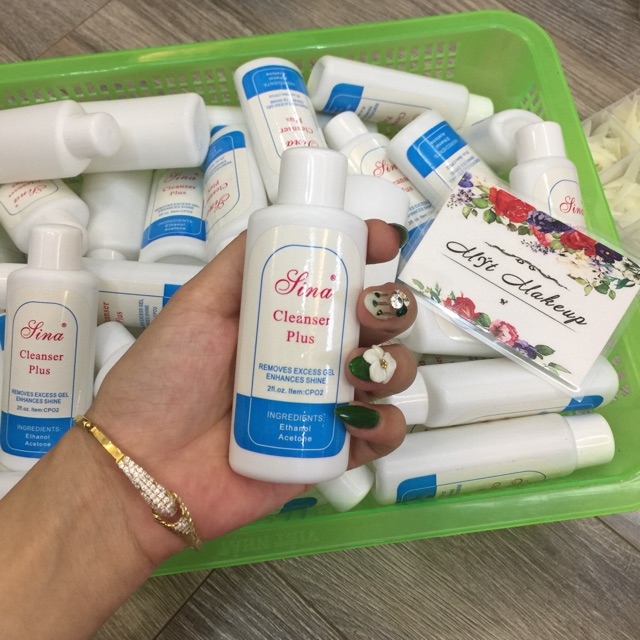 Nước lau gel