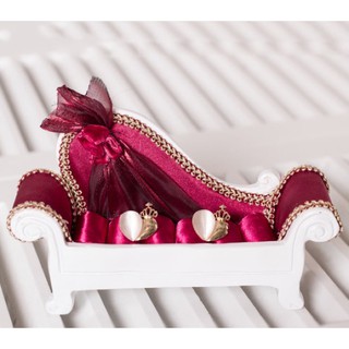 Búp bê , giày , ghế decor trưng bày trang sức