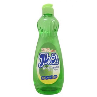 Chai nước rửa bát chén hương táo 600ml Rocket
