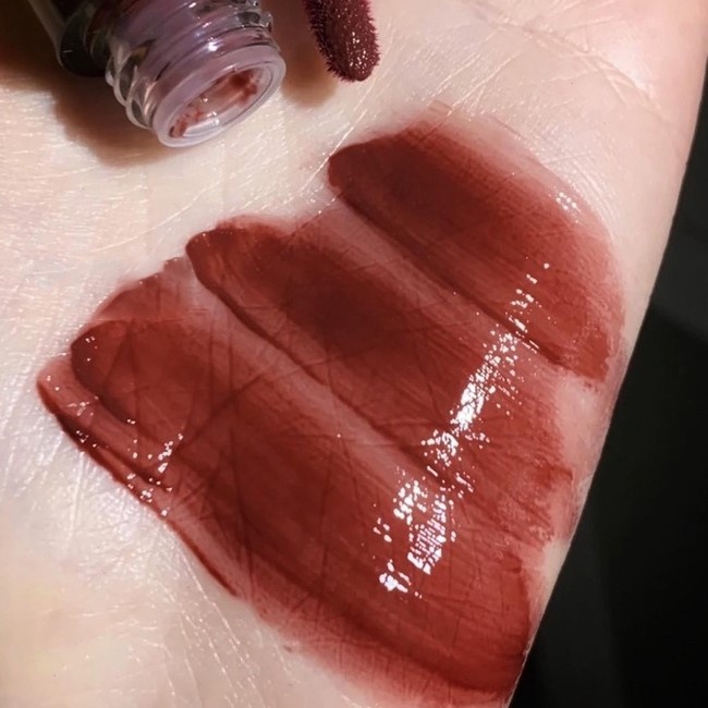 Son tint lì LILYBYRED căng mọng mướt mịn siêu lì Glassy Layer Fixing Tint Lilybyred 08 Burnt Brick LLBR12