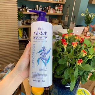 Sữa tắm trắng da hạt ý dĩ Hatomugi 800ml