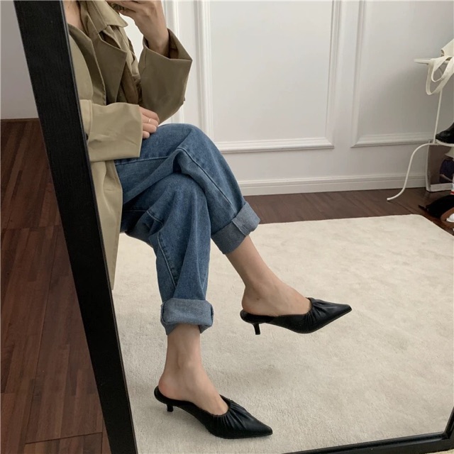 Sục dúm mũi nhọn