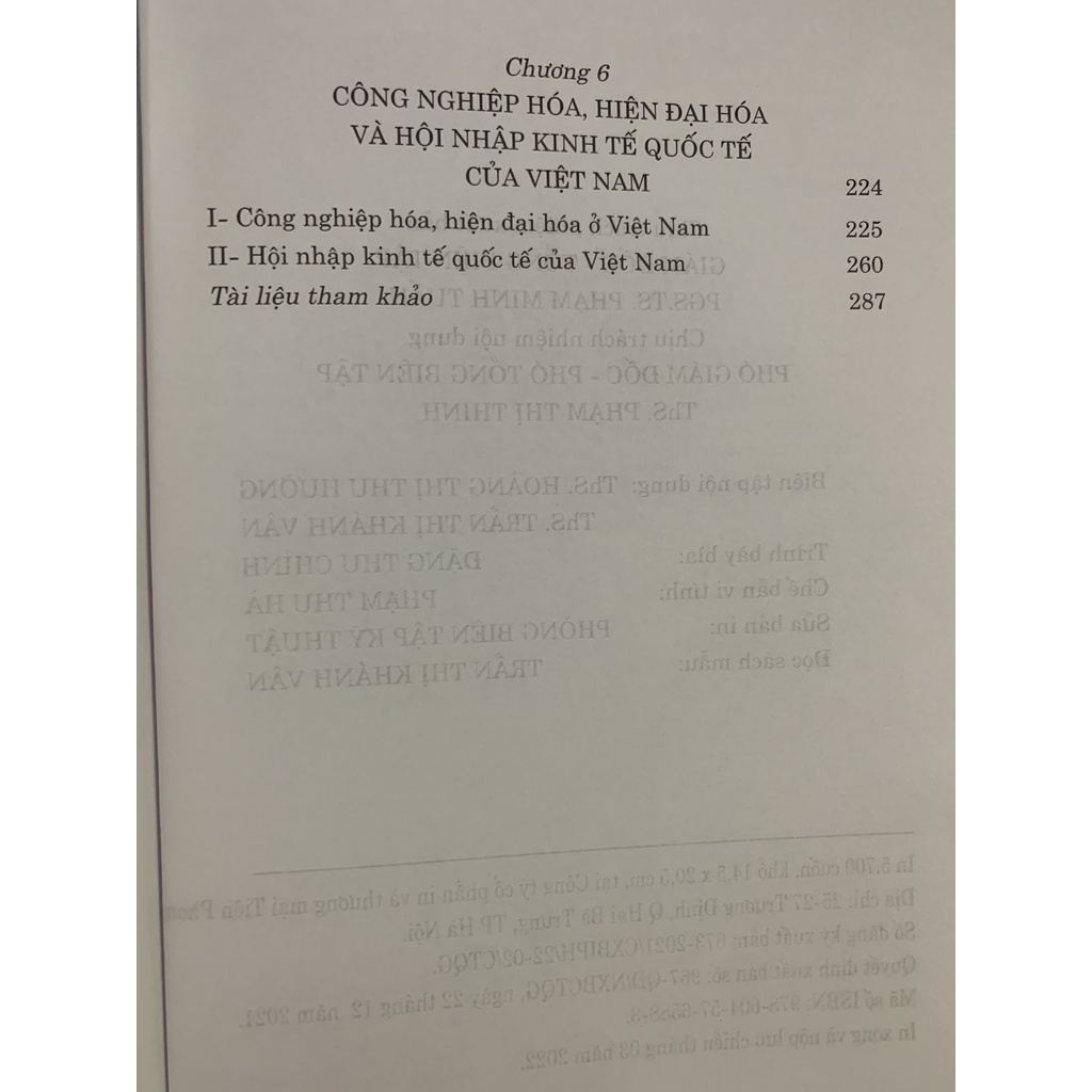 Sách - Giáo Trình Kinh Tế Chính Trị Mác - Lênin -  Dành Cho Bậc Đại Học Hệ Không Chuyên Lý Luận Chính Trị