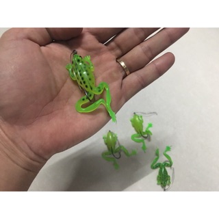 4 con mồi câu cá lọc - trên có lưỡi