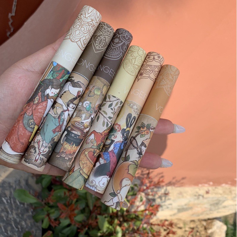 Set son VONGEE phiên bản CỔ TRANG siêu lì dưỡng môi | BigBuy360 - bigbuy360.vn